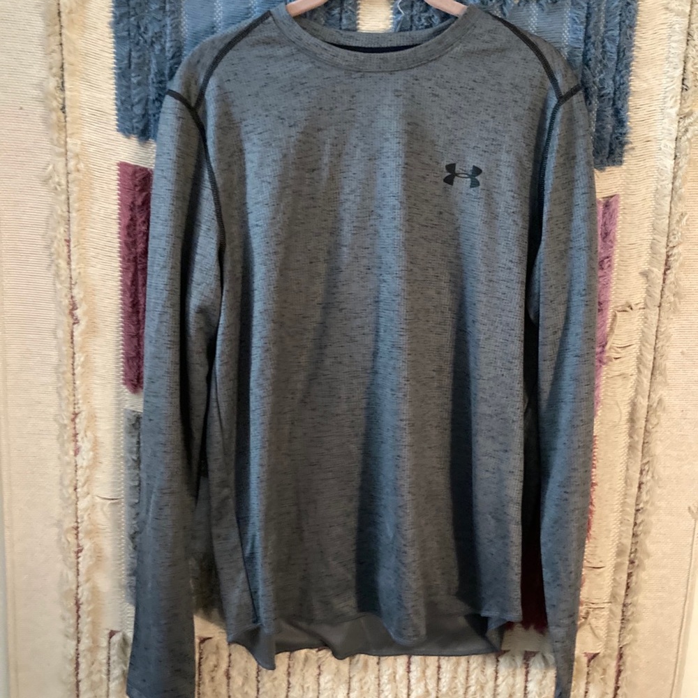 Under armor long sleeve shirt men’s m